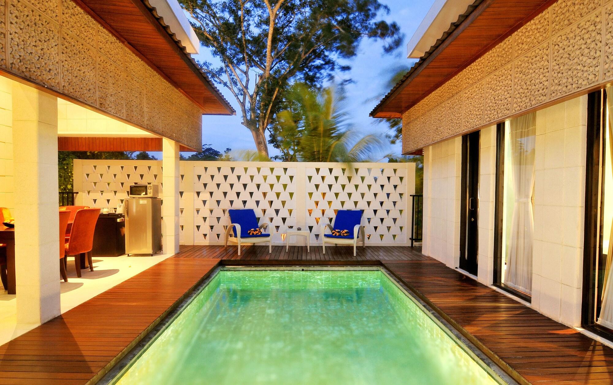 Marbella Pool Suite Seminyak Exterior photo